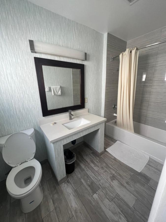 Keystone Hotel *